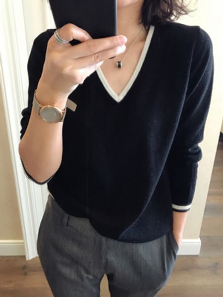 2019 autumn winter new v-neck sweater pure cashmere sweater 100% women loose casual spell color wool large size, White;black
2019 autumn winter new v-neck sweater pure cashmere sweater 100% women loose casual spell color wool large size, White;black