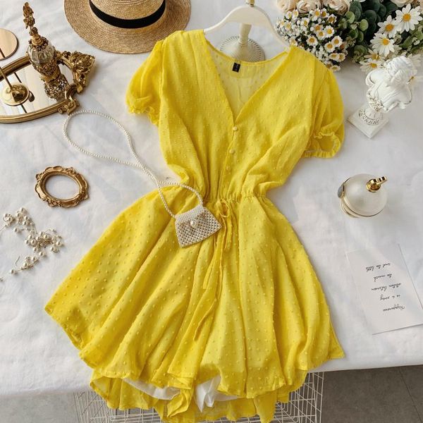 2019 new fashion women's female summer french sweet wave point waist slimming chiffon jumpsuit wide leg, Black;white
2019 new fashion women's female summer french sweet wave point waist slimming chiffon jumpsuit wide leg, Black;white