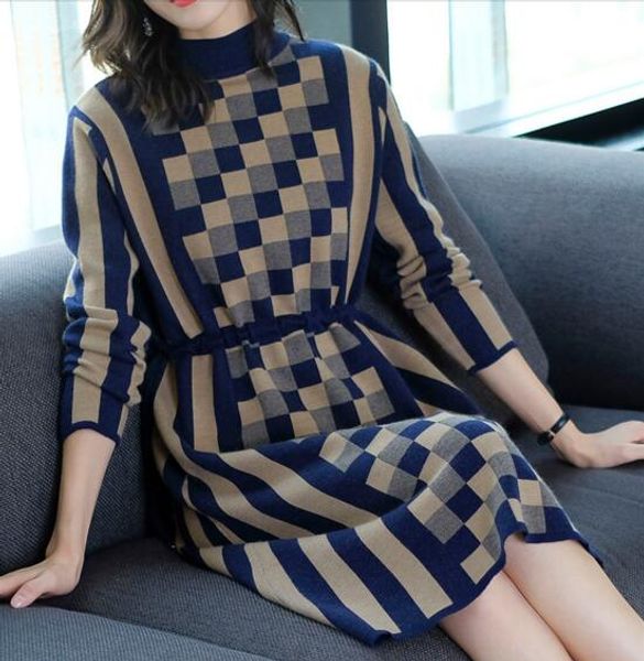 autumn and winter new european and american plus size women's waist was thin and long knee-length over-the-knee bottoming knitted dress, Black;gray
autumn and winter new european and american plus size women's waist was thin and long knee-length over-the-knee bottoming knitted dress, Black;gray