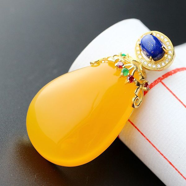 vintage thai silver wholesale inlaid natural yellow chalcedony s925 sterling silver item women's pendant
vintage thai silver wholesale inlaid natural yellow chalcedony s925 sterling silver item women's pendant