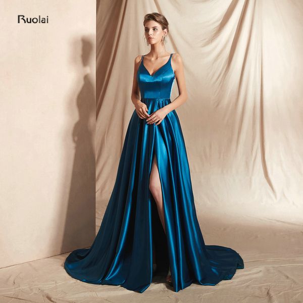 reflected material long evening dress 2019 front slit train sleeveless evening gown for women formal dress vestidos de fiesta, White;black
reflected material long evening dress 2019 front slit train sleeveless evening gown for women formal dress vestidos de fiesta, White;black