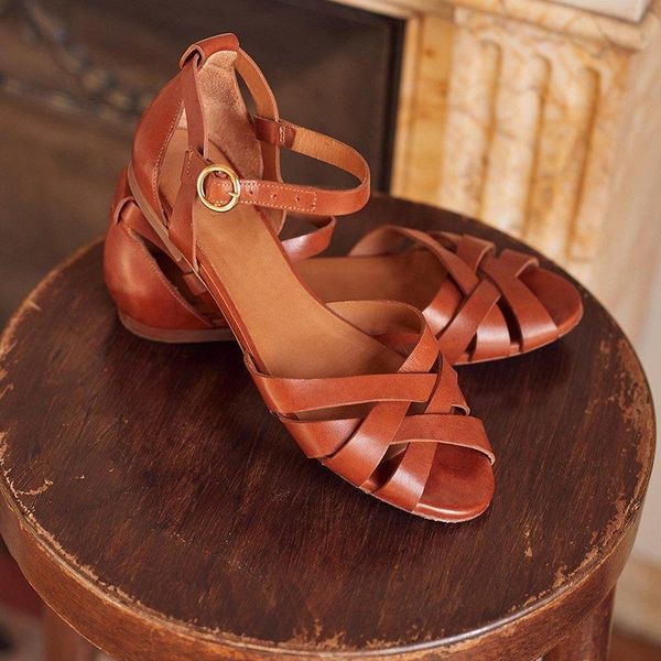 large size sandals woman hollow design shoes buckle strap sandal breathable students shoes summer side open footwear tropics flats zy722, Black
large size sandals woman hollow design shoes buckle strap sandal breathable students shoes summer side open footwear tropics flats zy722, Black