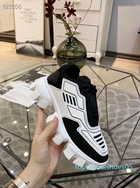 2019 горячая новая дизайнерская обувь для мужчин и женщин cloudbust thunder вязаная дизайнерская негабаритная женская обувь легкая резиновая, Black
2019 горячая новая дизайнерская обувь для мужчин и женщин cloudbust thunder вязаная дизайнерская негабаритная женская обувь легкая резиновая, Black