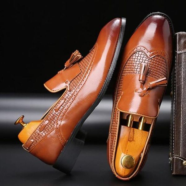 men male dress man formal slip on pu leather loafers shoes mens business driving zapatos de hombres personlizar zapatos m0315, Black
men male dress man formal slip on pu leather loafers shoes mens business driving zapatos de hombres personlizar zapatos m0315, Black