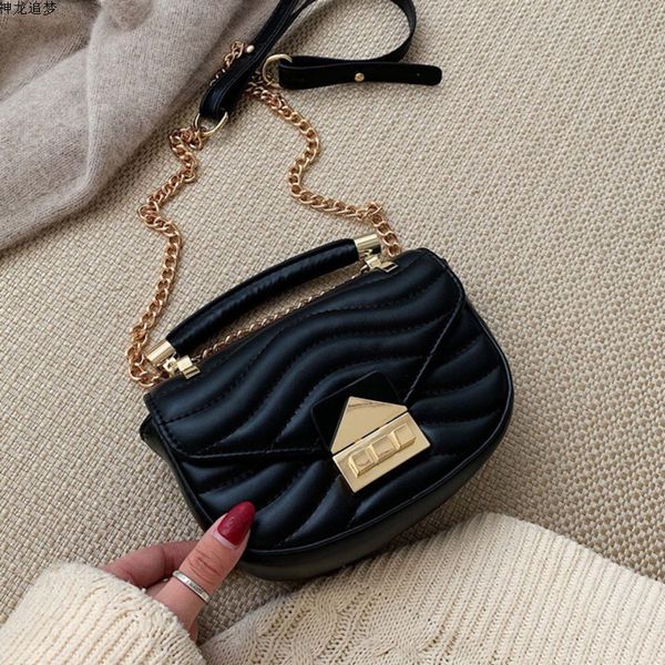 женские сумки crossbody темы для женщин 2020 кожа роскошные сумки конструктора sling мешком главная дамы рука плеча сумку
женские сумки crossbody темы для женщин 2020 кожа роскошные сумки конструктора sling мешком главная дамы рука плеча сумку
