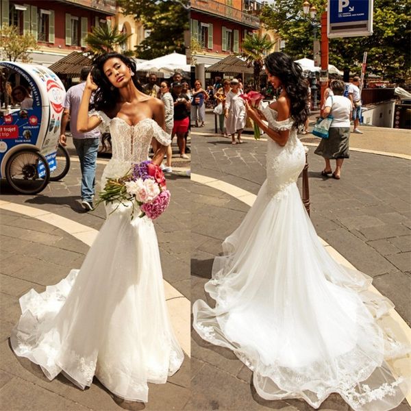 sell mermaid wedding dresses sweetheart sleeveless appliqued lace bridal gown backless sweep train beach robes de mariée, White
sell mermaid wedding dresses sweetheart sleeveless appliqued lace bridal gown backless sweep train beach robes de mariée, White