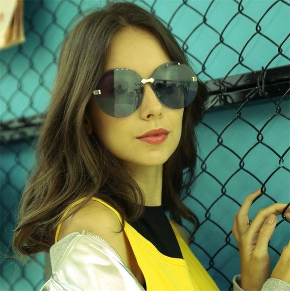 oversizes luxury sunglasses women fashion brand designer sunglasses ladies 2018 rimless glasses retro shades for women, White;black
oversizes luxury sunglasses women fashion brand designer sunglasses ladies 2018 rimless glasses retro shades for women, White;black