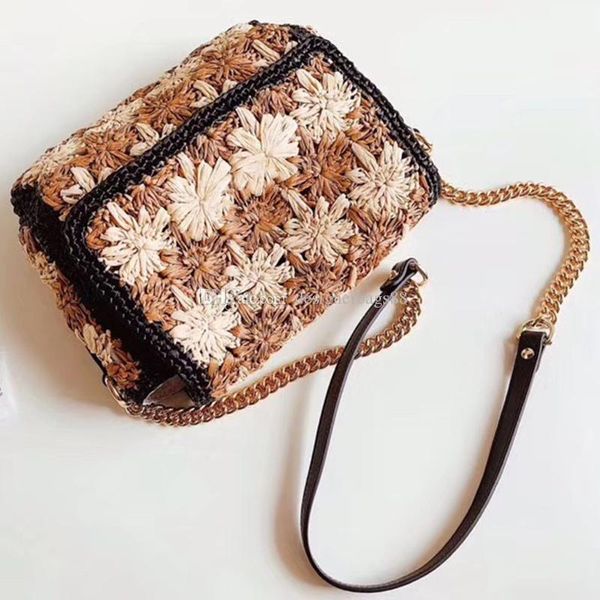 2019 brand fashion luxury designer bags 26cm double color lafite woven bag chain designer crossbody bag color matching soft straw bag
2019 brand fashion luxury designer bags 26cm double color lafite woven bag chain designer crossbody bag color matching soft straw bag