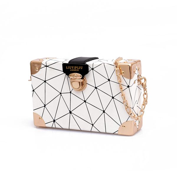 2020 summer new personality lock chain small bag female geometric pattern small square bag diagonal shoulder box
2020 summer new personality lock chain small bag female geometric pattern small square bag diagonal shoulder box