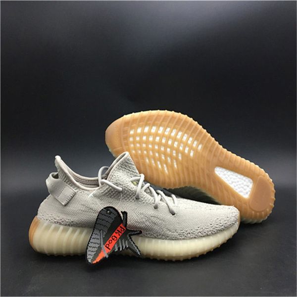 New Hot V2.0 Sesam Color Running Shoe Mens Designer Sports Sneakers Womens Comfortable Outdoor Trainers With Box Top Quality
New Hot V2.0 Sesam Color Running Shoe Mens Designer Sports Sneakers Womens Comfortable Outdoor Trainers With Box Top Quality
