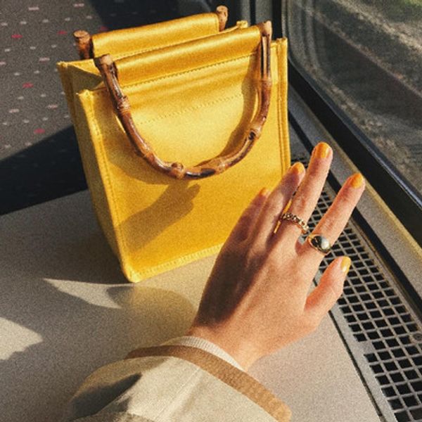 new bamboo ring women's messenger bag canvas handbag fashion wristlets silk summer style female
new bamboo ring women's messenger bag canvas handbag fashion wristlets silk summer style female