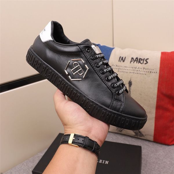 19ss autumn and winter student men canvas shoes 2019 fashion solid color men vulcanized shoes lace-up white casual shoes men sneakers, Black
19ss autumn and winter student men canvas shoes 2019 fashion solid color men vulcanized shoes lace-up white casual shoes men sneakers, Black