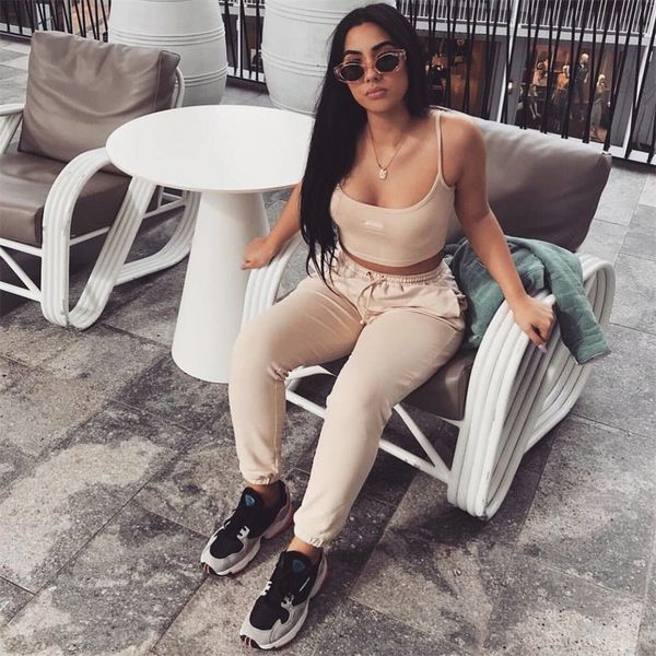 autumn winter two pieces set hoodie and pant tracksuit women set elastic waist leisure 2 piece set women outfits, Black
autumn winter two pieces set hoodie and pant tracksuit women set elastic waist leisure 2 piece set women outfits, Black