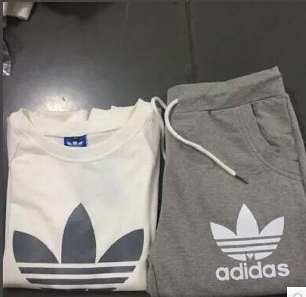 Women's Sportswear 2018 Autumn New Korean Fashion Women's Sweatshirt Sportswear Two-piece S-XL
Women's Sportswear 2018 Autumn New Korean Fashion Women's Sweatshirt Sportswear Two-piece S-XL