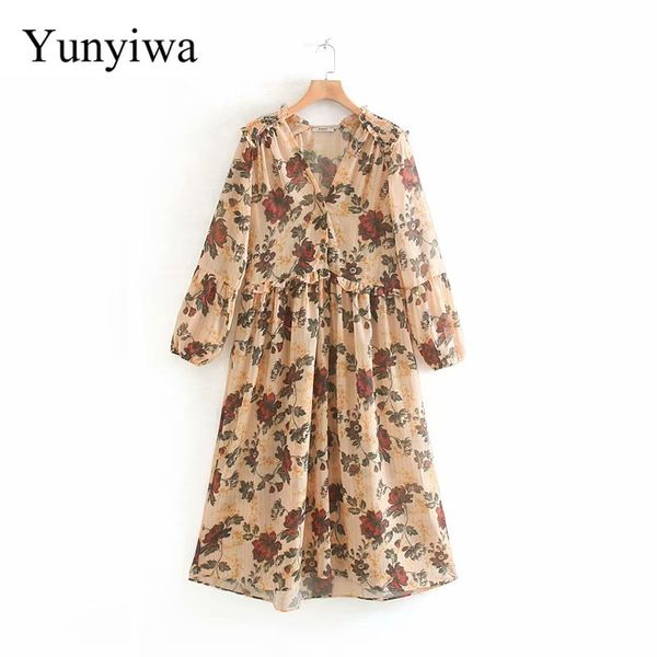 2019 women chic v neck floral print striped midi dress female shoulder elastic ruffles patch vestidos agaric lace dresses, Black;gray
2019 women chic v neck floral print striped midi dress female shoulder elastic ruffles patch vestidos agaric lace dresses, Black;gray
