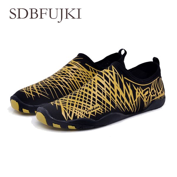2019 swimming water aqua shoes men women beach camping shoes aqua flat soft beach woman non-slip sneakers
2019 swimming water aqua shoes men women beach camping shoes aqua flat soft beach woman non-slip sneakers