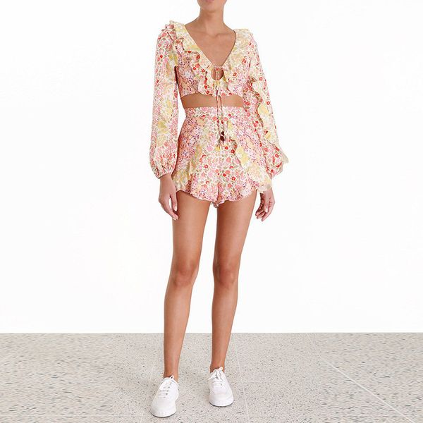 2019 summer floral print 2 pcs sets women set beach holidy tops+bottoms high quality, White
2019 summer floral print 2 pcs sets women set beach holidy tops+bottoms high quality, White