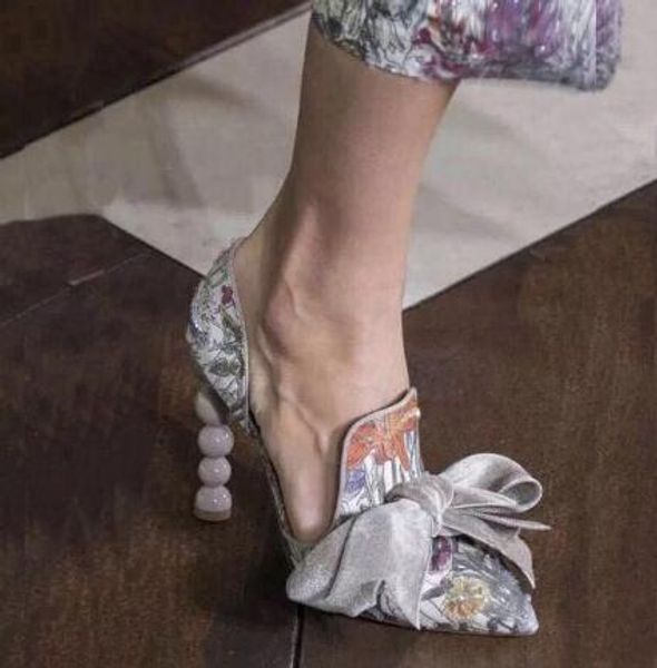 new pearl heel satin silk bow tie high heel shoes woman embroidery spring summer sandals with box plus size 42, Black
new pearl heel satin silk bow tie high heel shoes woman embroidery spring summer sandals with box plus size 42, Black