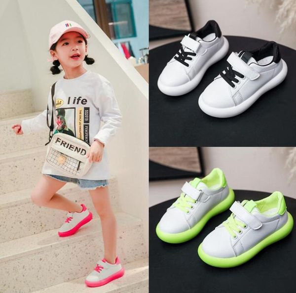 autumn new children canvas shoes girls sneakers breathable spring fashion kids sport shoes for boys casual student, Black;red
autumn new children canvas shoes girls sneakers breathable spring fashion kids sport shoes for boys casual student, Black;red