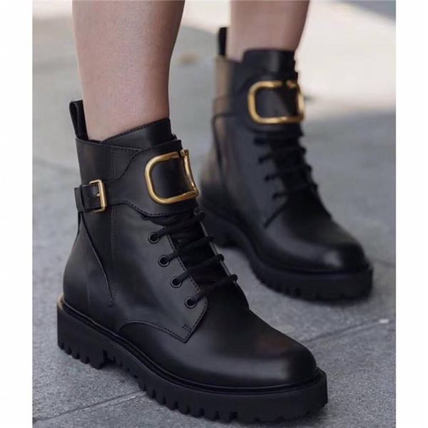 autumn design women winter calfskin leather combat boot womens martin ankle-high panelled buffed leather boots in black come with box
autumn design women winter calfskin leather combat boot womens martin ankle-high panelled buffed leather boots in black come with box