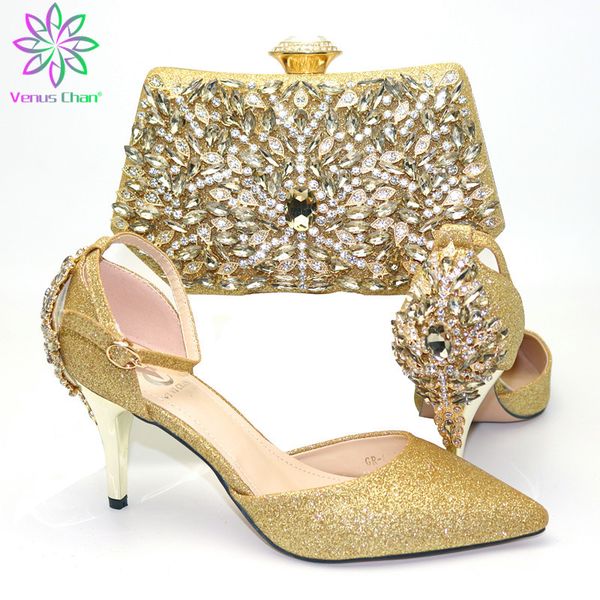 2019 new desigin rhinestone gold color shoes and bags set italian style pumps 8cm shoes and bag set for wedding, Black
2019 new desigin rhinestone gold color shoes and bags set italian style pumps 8cm shoes and bag set for wedding, Black