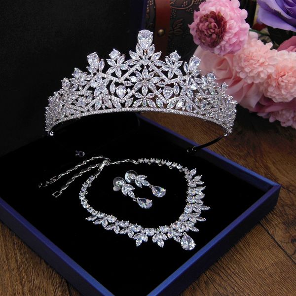 3a cubic zircon wedding crown zirconia tiara cz diadema tiaras and crowns bridal hair accessories couronne de mariage wigo1327, Golden;white
3a cubic zircon wedding crown zirconia tiara cz diadema tiaras and crowns bridal hair accessories couronne de mariage wigo1327, Golden;white