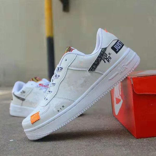 2019 New Forces Sneakers 11s Trainers Men Women Low & High Lace Casual Outdoor One 1 Dunk Shoes Unisex Zapatillas Sport Shoes air 36-44
2019 New Forces Sneakers 11s Trainers Men Women Low & High Lace Casual Outdoor One 1 Dunk Shoes Unisex Zapatillas Sport Shoes air 36-44