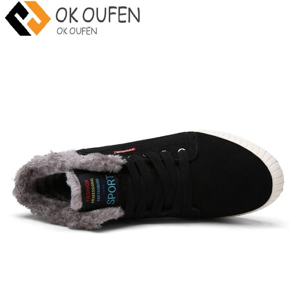 men shoes 2017 winter leather boots fur inside breathable men snow boots fashion brand winter shoes zapatos hombre sale, Black
men shoes 2017 winter leather boots fur inside breathable men snow boots fashion brand winter shoes zapatos hombre sale, Black