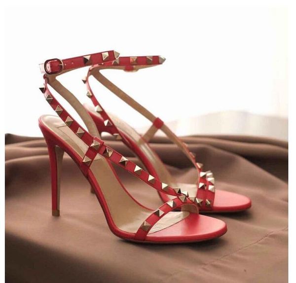 2020 luxury summer women sandals rockstuds stiletto heels rivets strappy ladies gladiator sandals party dress travel sandalias mujer, Black
2020 luxury summer women sandals rockstuds stiletto heels rivets strappy ladies gladiator sandals party dress travel sandalias mujer, Black