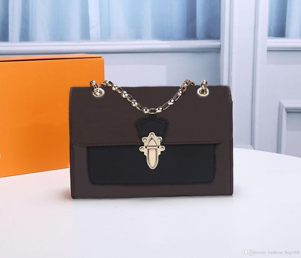новые модные дизайнерские классические женские сумки из натуральной кожи cross body bag brown letter bag высокое качество женщин винтаж реме 
новые модные дизайнерские классические женские сумки из натуральной кожи cross body bag brown letter bag высокое качество женщин винтаж реме
