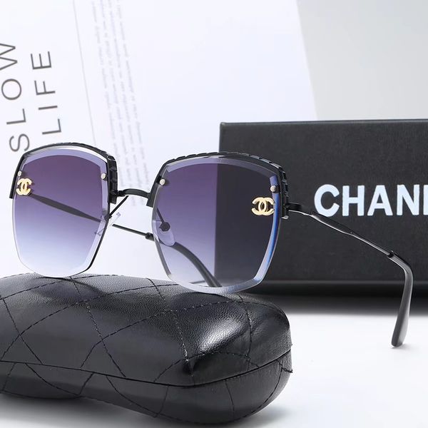 2020 brand designer fashion sunglasses. 1728 luxury men's and women's driving sunglasses.uv400 sun glasses, White;black
2020 brand designer fashion sunglasses. 1728 luxury men's and women's driving sunglasses.uv400 sun glasses, White;black