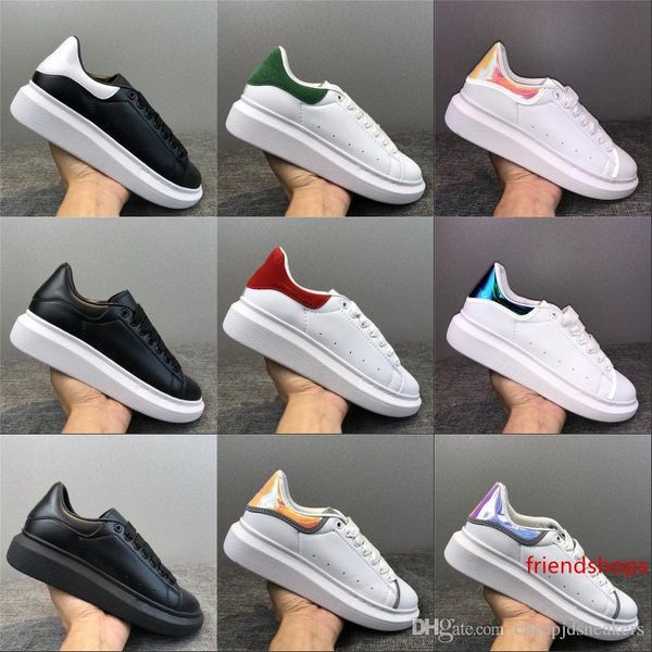 2020 velvet black platform mens womens casual shoes beautiful platform casual sneakers luxury designers shoes leather solid colors trainer
2020 velvet black platform mens womens casual shoes beautiful platform casual sneakers luxury designers shoes leather solid colors trainer