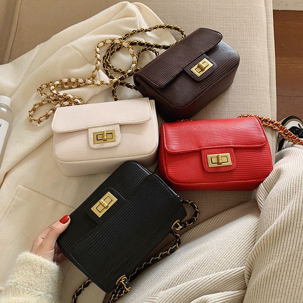 original design bags for women original design stripe square bag fashion chain lock messenger bag
original design bags for women original design stripe square bag fashion chain lock messenger bag