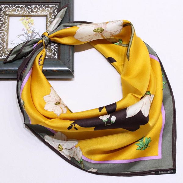 new luxury designer small square scarf 100% real silk scarf head scarves and shawls wraps hijab headband
new luxury designer small square scarf 100% real silk scarf head scarves and shawls wraps hijab headband