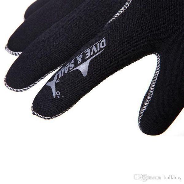 3mm waterproof swimming diving dive&sail gloves for swimming keep warm gloves
3mm waterproof swimming diving dive&sail gloves for swimming keep warm gloves