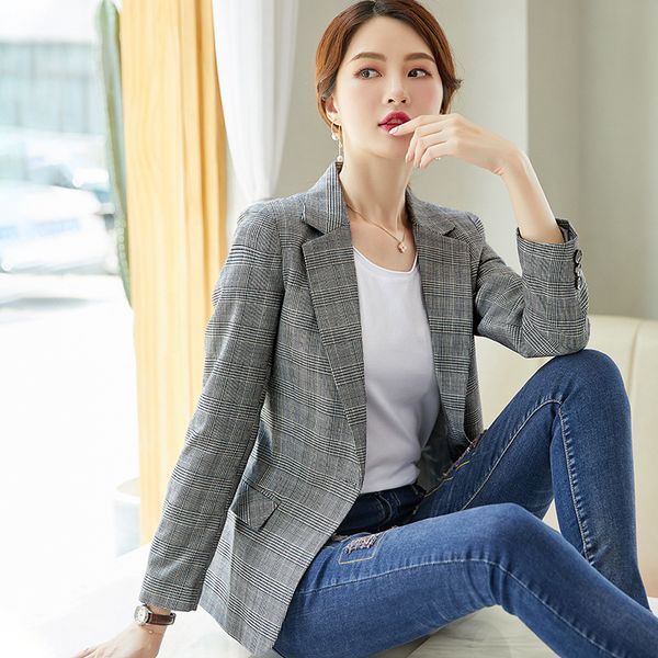 long-sleeved small suit jacket for women in autumn and winter 2019 long-sleeved leisure casual plaid suit for women winter, White;black
long-sleeved small suit jacket for women in autumn and winter 2019 long-sleeved leisure casual plaid suit for women winter, White;black
