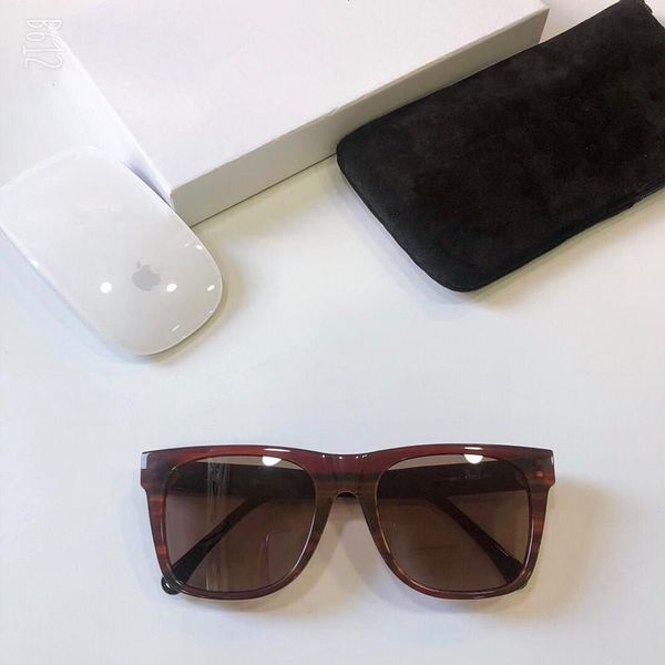 500181 sunglasses for women designer audrey goggle wrap designer uv protection model square frame leopard double color frame, White;black
500181 sunglasses for women designer audrey goggle wrap designer uv protection model square frame leopard double color frame, White;black