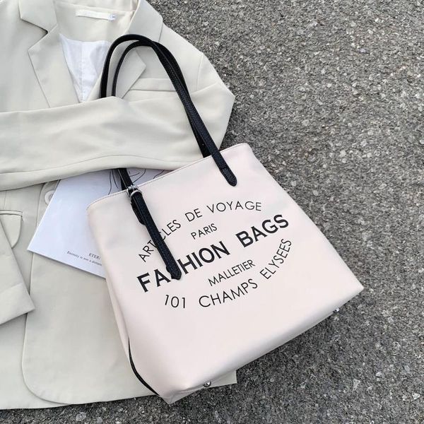 famous women purse and handbags 2020 new fashion casual shoulder messenger bags large capacity casual tote
famous women purse and handbags 2020 new fashion casual shoulder messenger bags large capacity casual tote