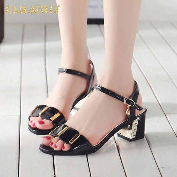 sarairis 2020 new design big size 43 buckle strap summer sandals woman shoes thick heels office lady shoes women sandals, Black
sarairis 2020 new design big size 43 buckle strap summer sandals woman shoes thick heels office lady shoes women sandals, Black