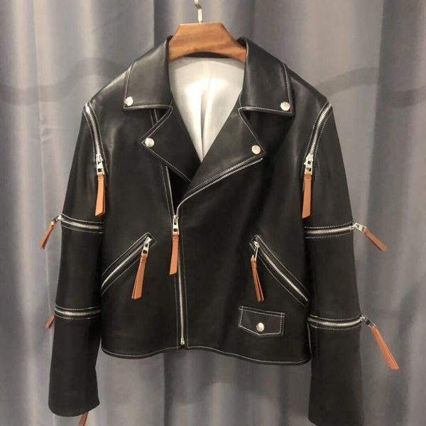 women genuine100% sheepskin leather 2019 new fashion winter lady bomber motorcycle real sheepskin jackets zippers high quality, Black
women genuine100% sheepskin leather 2019 new fashion winter lady bomber motorcycle real sheepskin jackets zippers high quality, Black