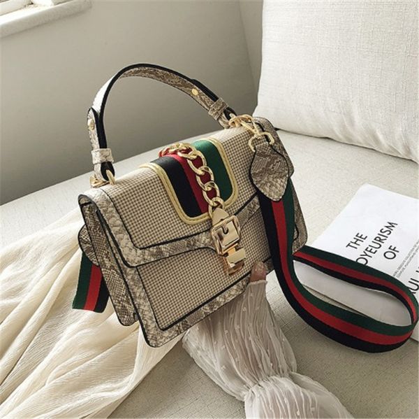 womens luxury designer bag handbags luxury designer womens shoulder bags color collision restoring ancient ways chain decoration fashion 5
womens luxury designer bag handbags luxury designer womens shoulder bags color collision restoring ancient ways chain decoration fashion 5
