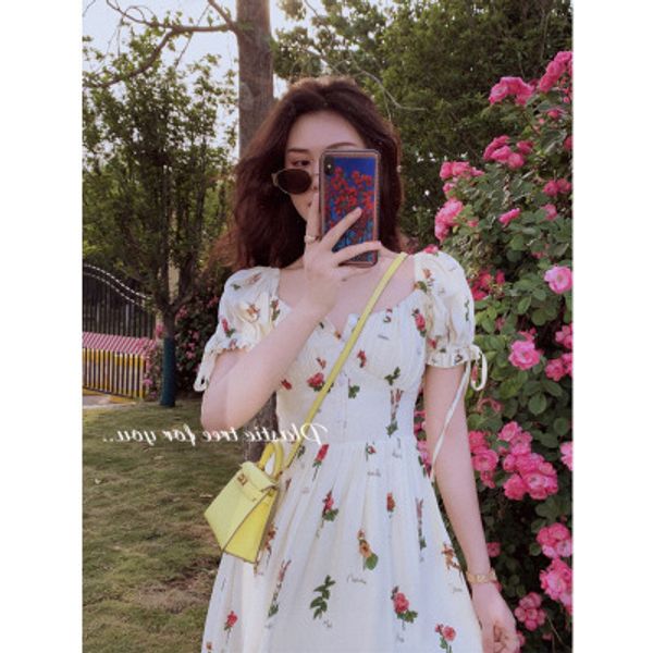 temperament of restoring ancient ways of party led the hubble-bubble sleeve floral one chip french long, White;black
temperament of restoring ancient ways of party led the hubble-bubble sleeve floral one chip french long, White;black