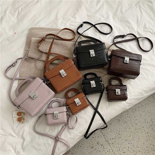 small alligator pattern crossbody bags for women 2020 new quality pu leather women handbags lady messenger shoulder bag
small alligator pattern crossbody bags for women 2020 new quality pu leather women handbags lady messenger shoulder bag