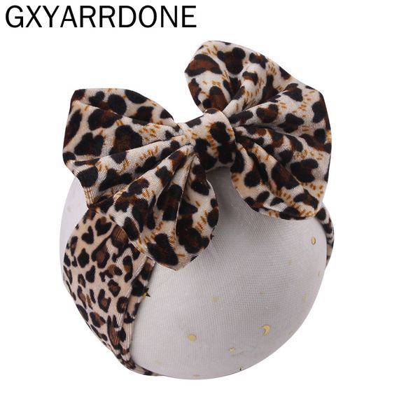 2020 wholesale 25pcs/lot 5" velvet hair bow head wrap diy hair accessories children girl soft headband elastic head wear, Slivery;white
2020 wholesale 25pcs/lot 5" velvet hair bow head wrap diy hair accessories children girl soft headband elastic head wear, Slivery;white