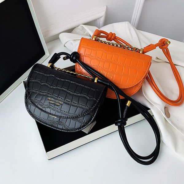 stone pattern pu leather saddle bag for women's 2020 fashion shoulder bag summer solid color crossbody bags ladies chain handbag
stone pattern pu leather saddle bag for women's 2020 fashion shoulder bag summer solid color crossbody bags ladies chain handbag