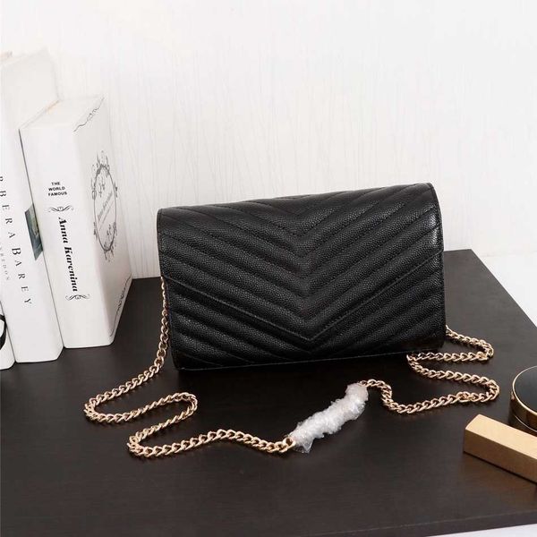 new fashion women chain single shoulder handbag lady black evening bag crossbody messenger bags flap designer handbags
new fashion women chain single shoulder handbag lady black evening bag crossbody messenger bags flap designer handbags