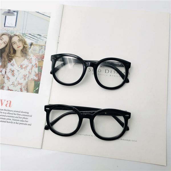 general xiao fu gui same paragraph black frame glasses womens tennis red trill round big box plain mirror thick frame sunglasses mens, White;black
general xiao fu gui same paragraph black frame glasses womens tennis red trill round big box plain mirror thick frame sunglasses mens, White;black