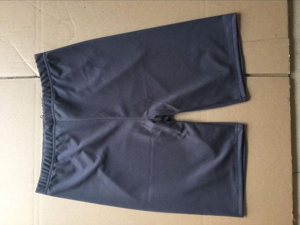 summer beach swimsuit men's quick-drying swimwear men comfortable breathable swimwear beach shorts solid male swimsuit
summer beach swimsuit men's quick-drying swimwear men comfortable breathable swimwear beach shorts solid male swimsuit