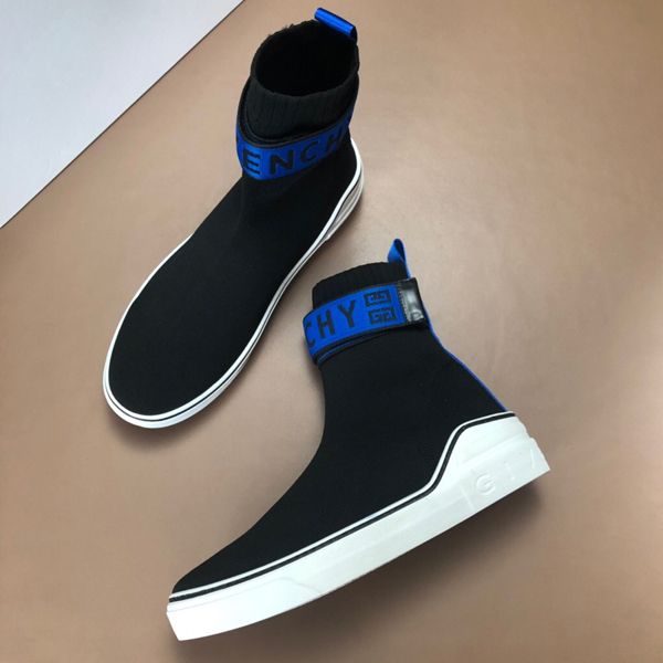 2020 new luxury socks shoes men sneakers fashion speed coach black white blue pink glitter casual shoes runner thick bottom
2020 new luxury socks shoes men sneakers fashion speed coach black white blue pink glitter casual shoes runner thick bottom