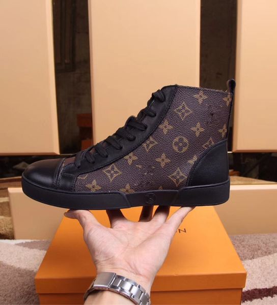 20ss luxury men's casual high-shoesand classic lace-up high for shoes design two styles,warm and comfortable ankle, Red;white
20ss luxury men's casual high-shoesand classic lace-up high for shoes design two styles,warm and comfortable ankle, Red;white
